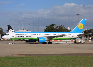 VP-BUH - Uzbekistan Airways Boeing 757-200