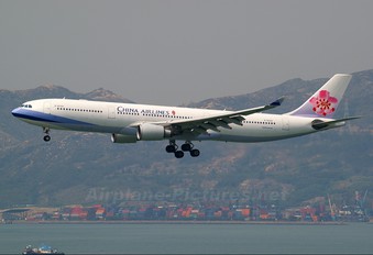 B-18309 - China Airlines Airbus A330-300