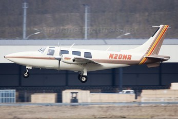 N20NR - Private Piper PA-61 Aerostar / Sequoya