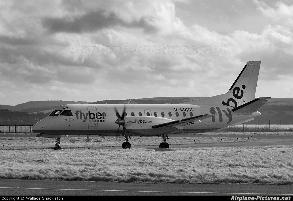 FlyBe - Loganair G-LGNM aircraft at Dundee