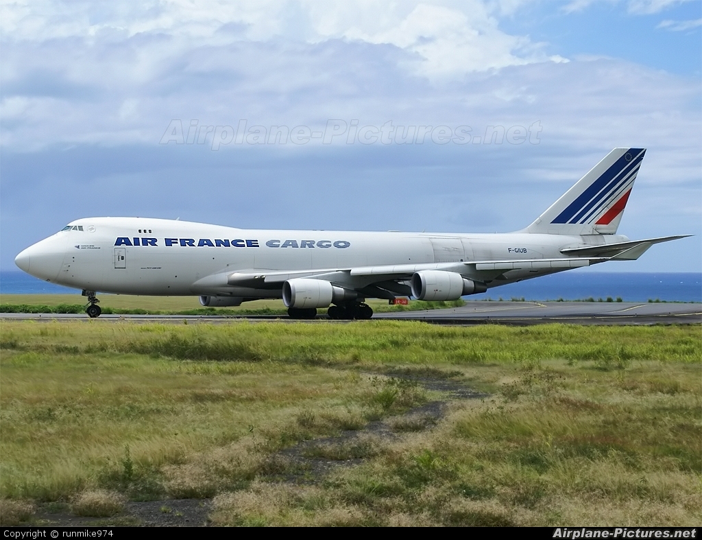 Air France Cargo F-GIUB aircraft at Roland Garros - Saint-Denis