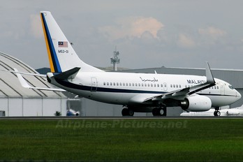 M53-01 - Malaysia - Air Force Boeing 737-700 BBJ