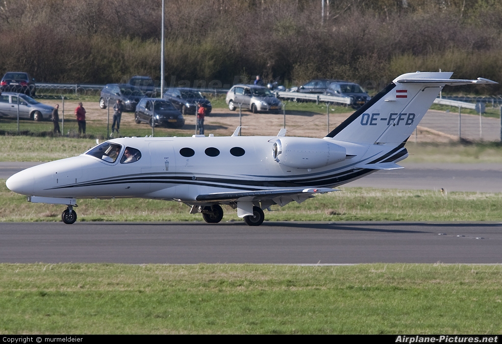 Private OE-FFB aircraft at Luxembourg - Findel
