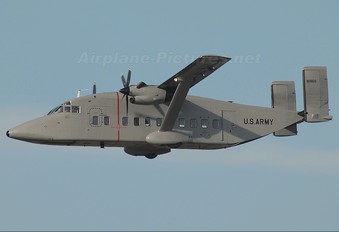 88-01866 - USA - Army Short C-23 Sherpa