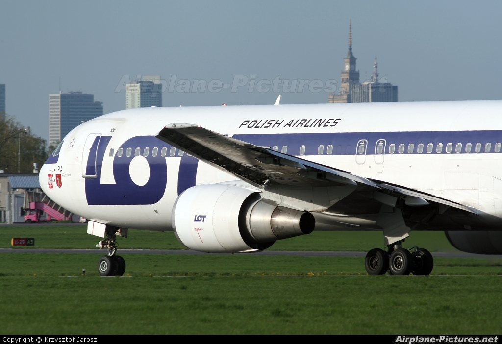 LOT - Polish Airlines SP-LPA aircraft at Warsaw - Frederic Chopin