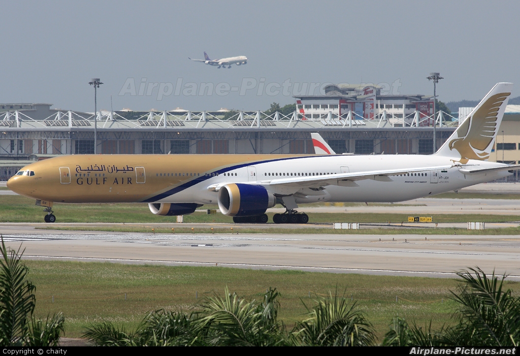 Gulf Air VT-JEH aircraft at Kuala Lumpur Intl