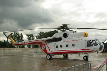 660 - Poland - Air Force Mil Mi-8P