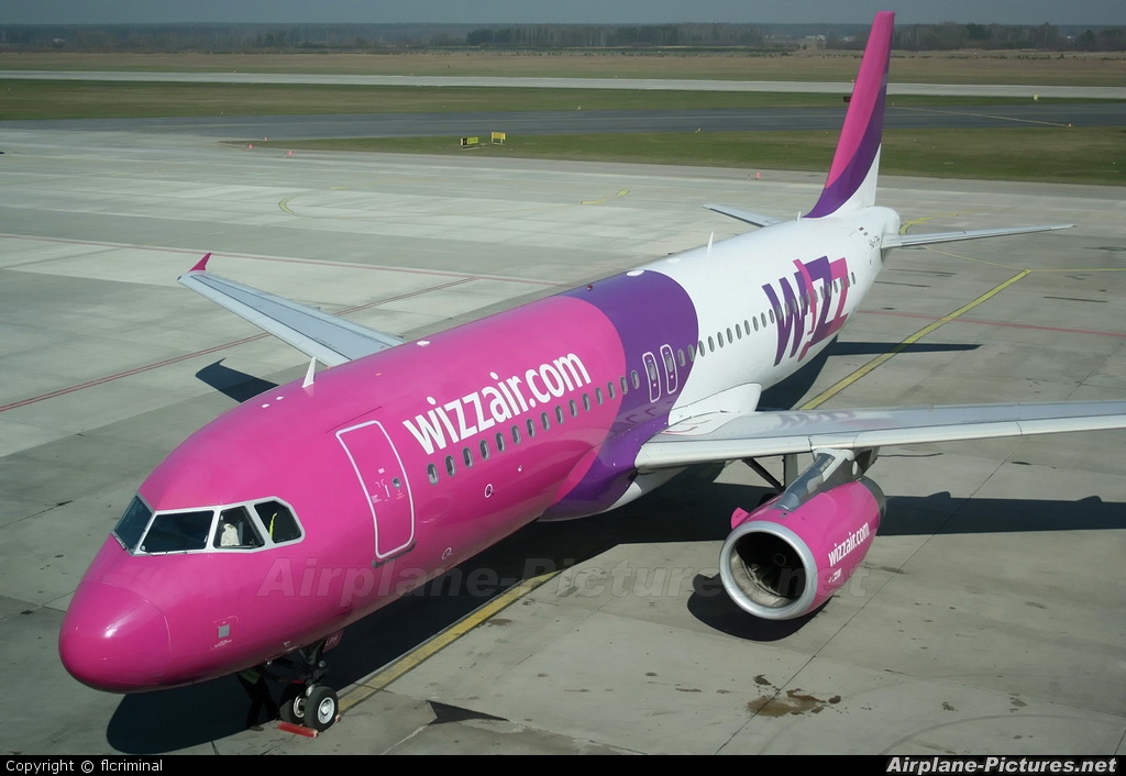 Wizz Air HA-LPH aircraft at Katowice - Pyrzowice