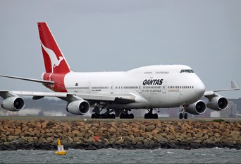 VH-OJU - QANTAS Boeing 747-400