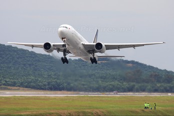 9V-SRE - Singapore Airlines Boeing 777-200ER