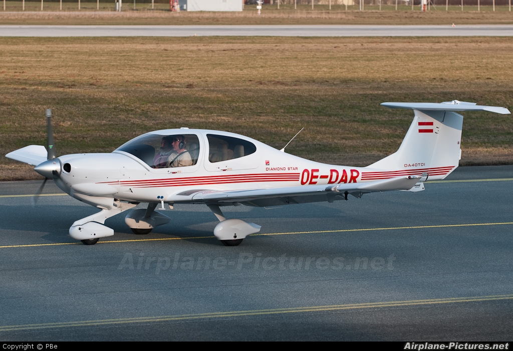 Private OE-DAR aircraft at Salzburg