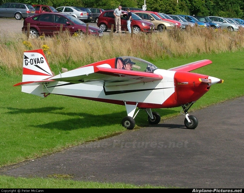 Private G-OVAG aircraft at Fife - Glenrothes