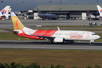 VT-AXZ - Air India Express Boeing 737-800