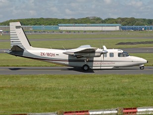 ZK-MOH - New Zealand Ariel Mapping Rockwell 690