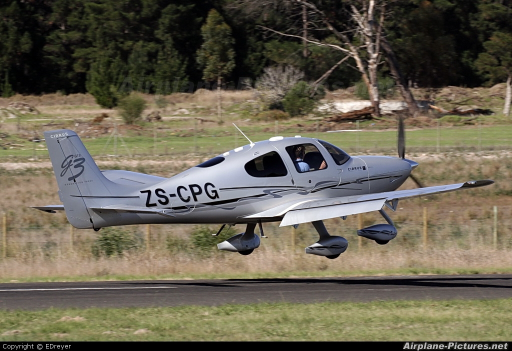Private ZS-CPG aircraft at Stellenbosch