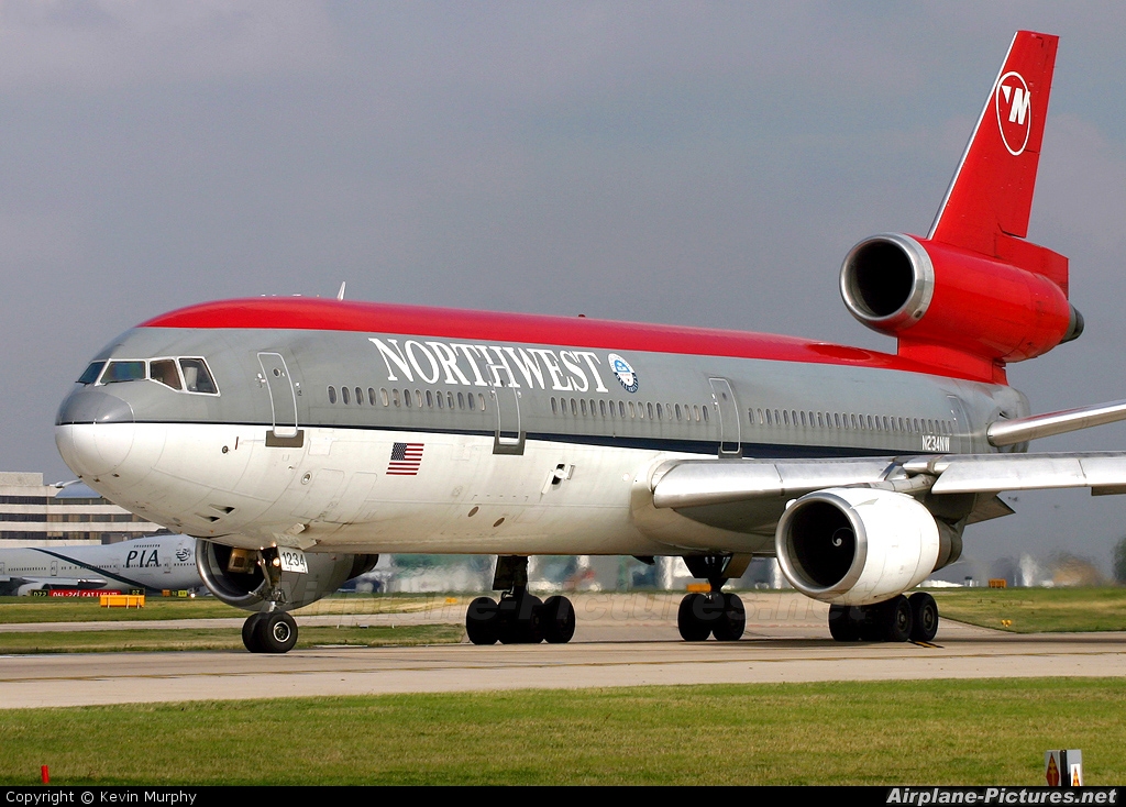 Northwest Airlines N234NW aircraft at Manchester