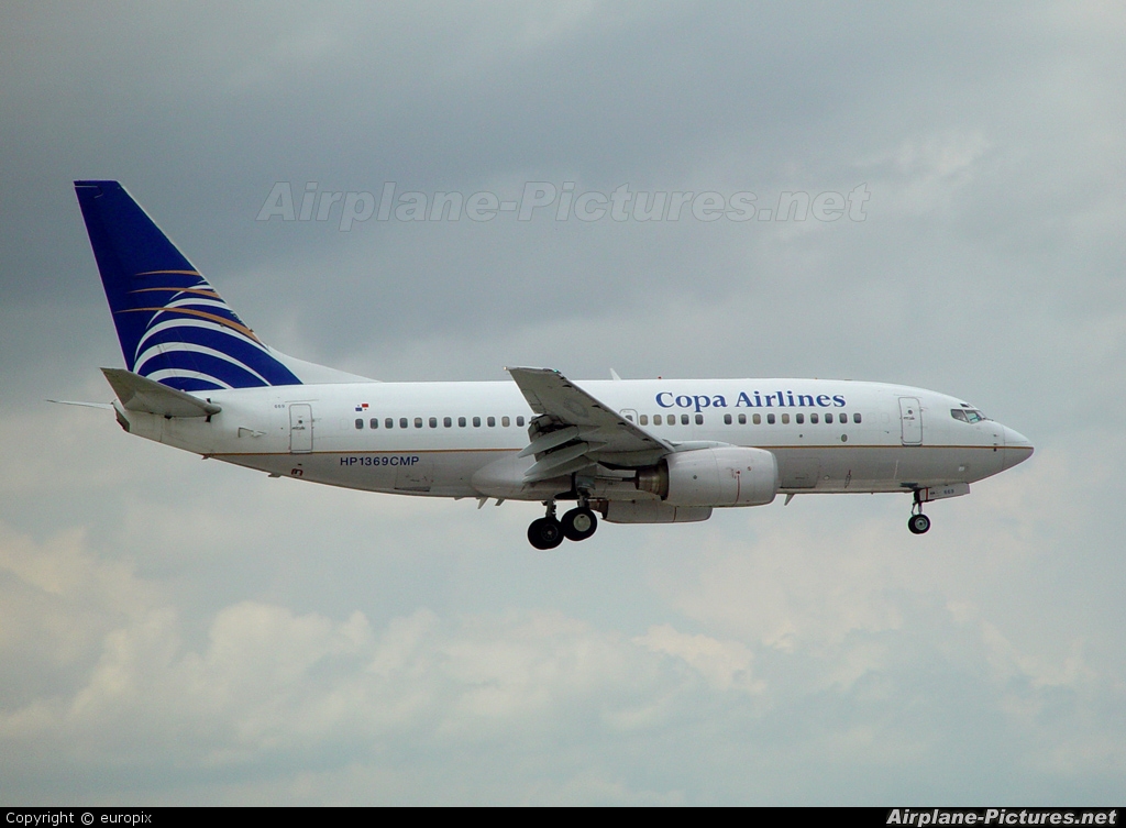 hp1369cmp - copa airlines boeing 737-700 at miami intl