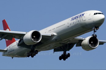 VT-JEE - Turkish Airlines Boeing 777-300ER