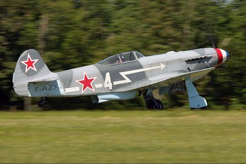 F-AZXZ - Private Yakovlev Yak-3M