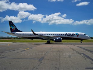 PR-AYB - Azul Linhas Aéreas Embraer ERJ-195 (190-200)