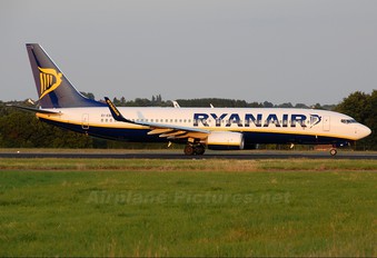 EI-EBS - Ryanair Boeing 737-800