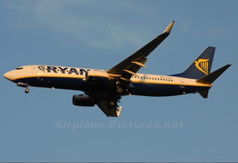 EI-DLB - Ryanair Boeing 737-800