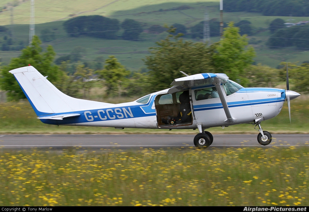 Scottish Parachute Club G-CCSN aircraft at Cumbernauld
