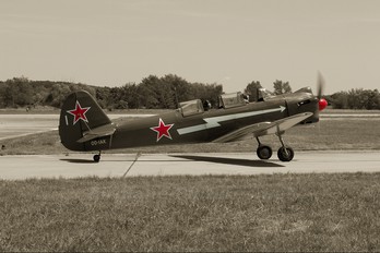 OO-IAK - Private Yakovlev Yak-18