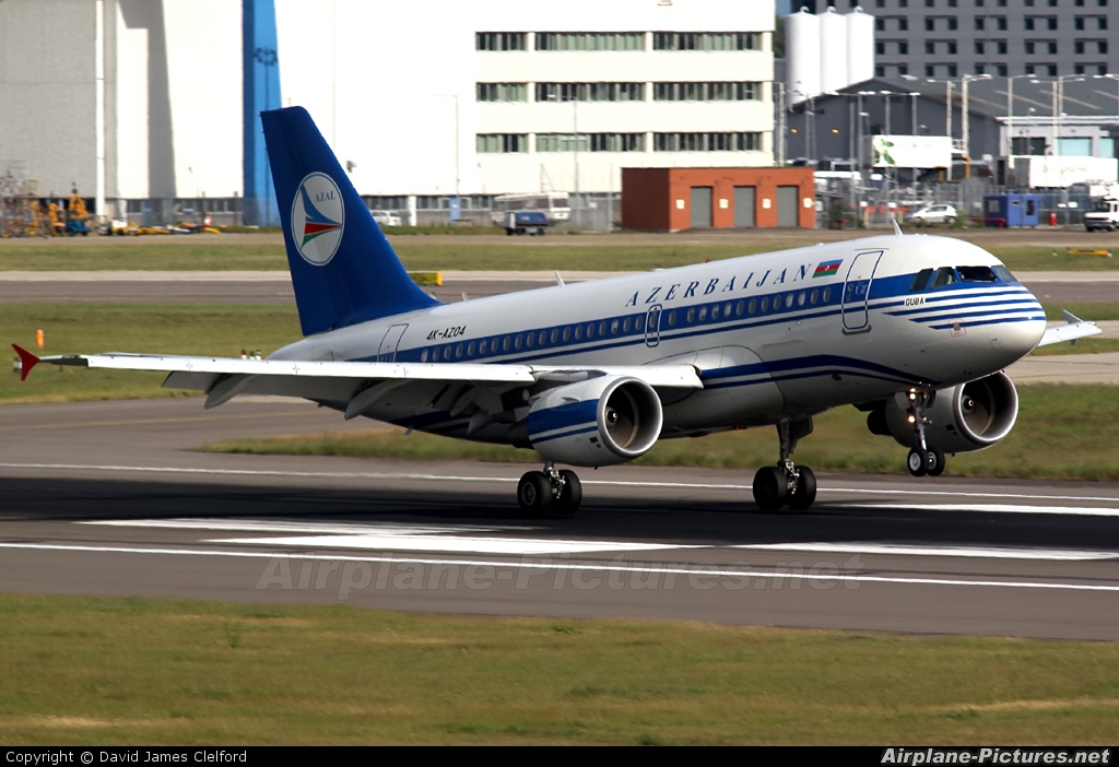 Azerbaijan Airlines 4K-AZ04 aircraft at London - Heathrow