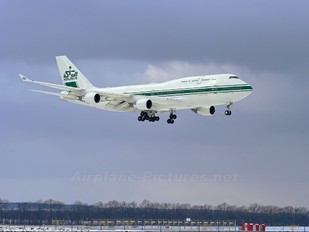 HZ-WBT7 - Kingdom Holding Boeing 747-400