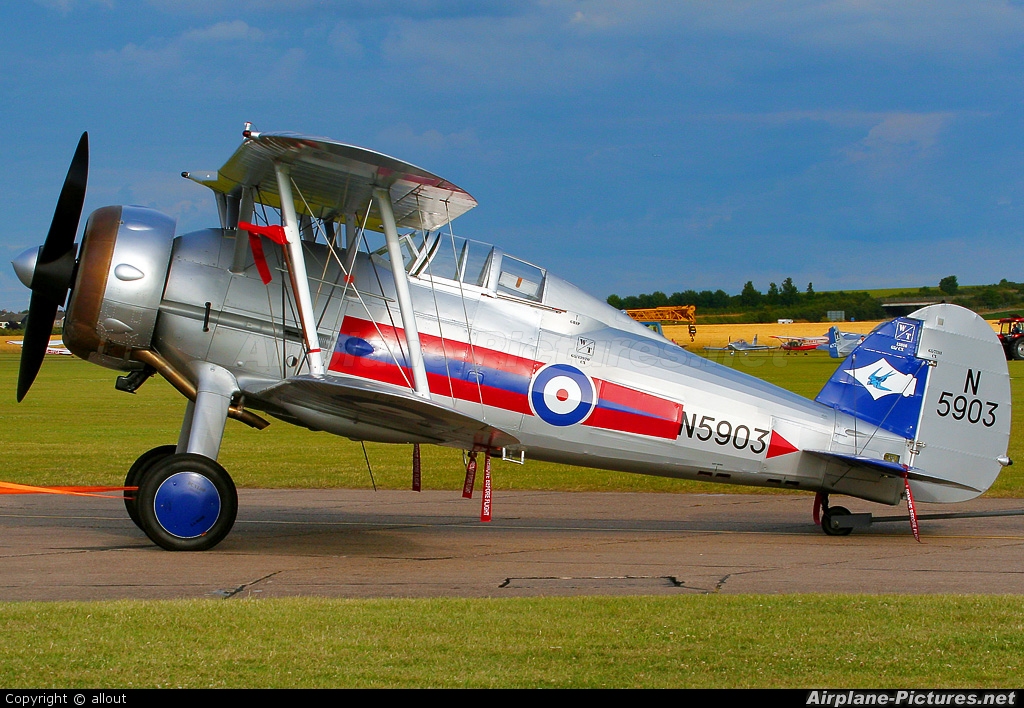 Patina G-GLAD aircraft at Duxford