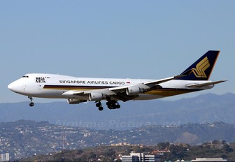 9V-SFL - Singapore Airlines Cargo Boeing 747-400F, ERF