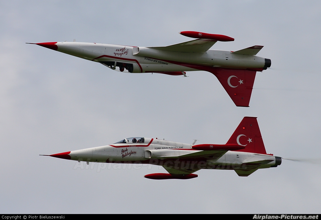 Turkey - Air Force : Turkish Stars 70-3016 aircraft at Zeltweg