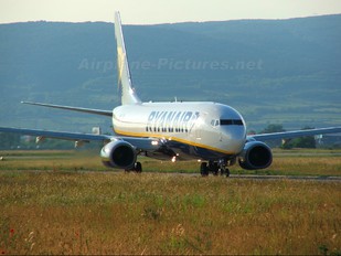 EI-DHB - Ryanair Boeing 737-800