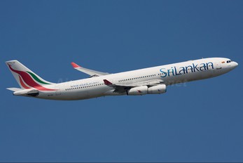 4R-ADC - SriLankan Airlines Airbus A340-300