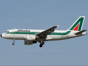 I-BIMD - Alitalia Airbus A319