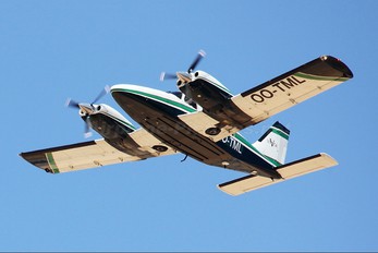OO-TML - Private Piper PA-34 Seneca