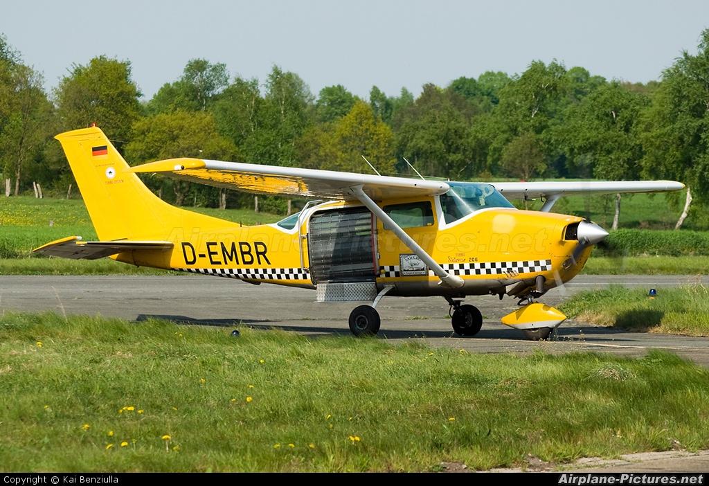 Private D-EMBR aircraft at Ganderkesee - Atlas