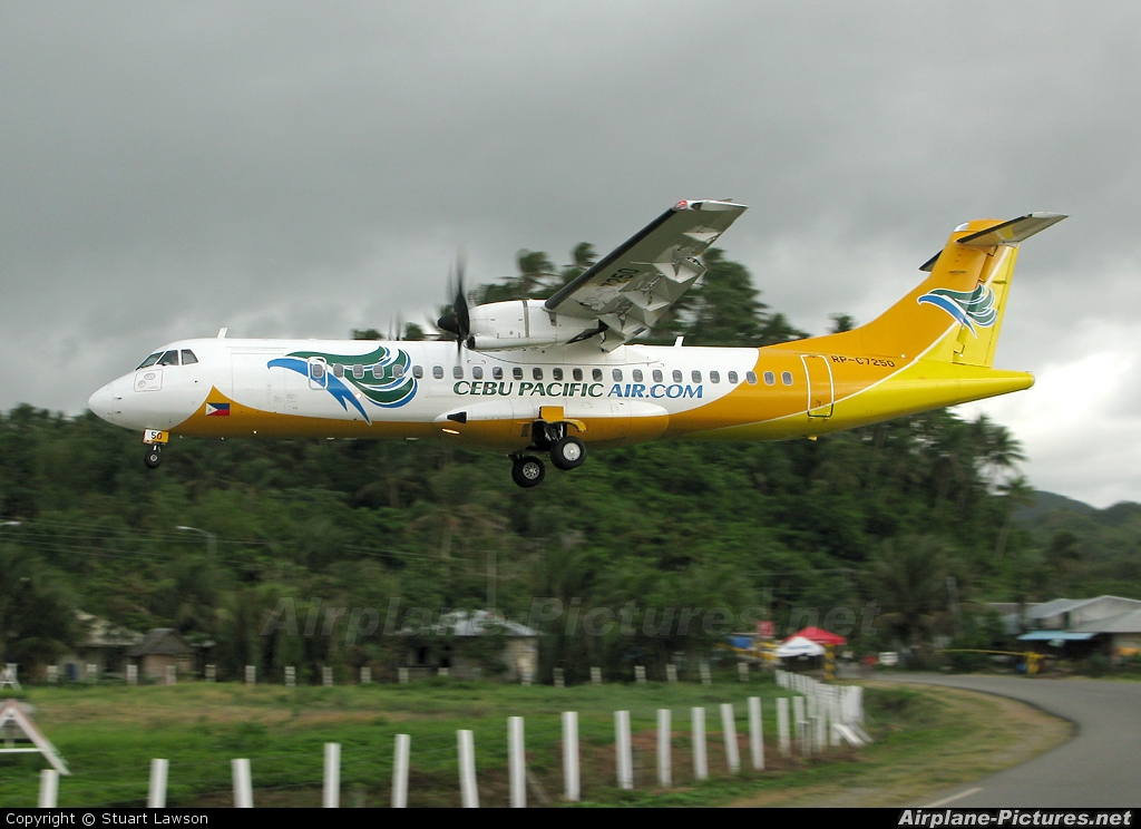 Cebu Pacific Air RP-C7250 aircraft at Caticlan