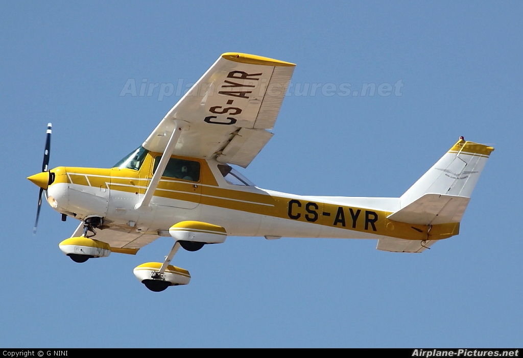Aero Algarve CS-AYR aircraft at Faro