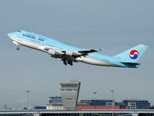 HL7465 - Korean Air Boeing 747-400