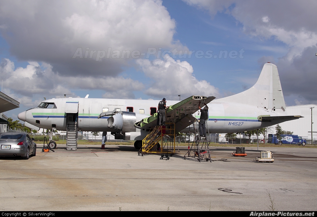Private N41527 aircraft at Miami - Opa Locka