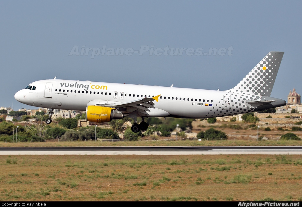 Vueling Airlines EC-KBU aircraft at Malta Intl