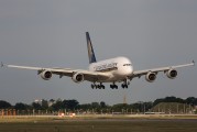 9V-SKH - Singapore Airlines Airbus A380 aircraft