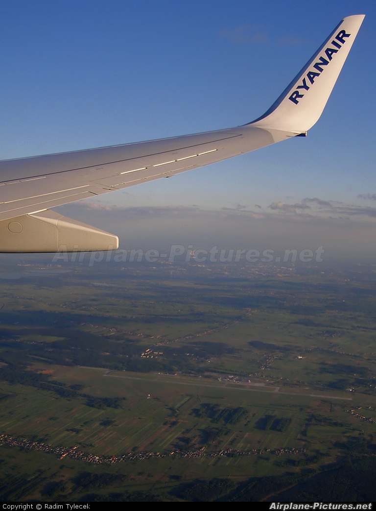 Ryanair - aircraft at Katowice - Pyrzowice