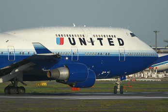 N122UA - United Airlines Boeing 747-400