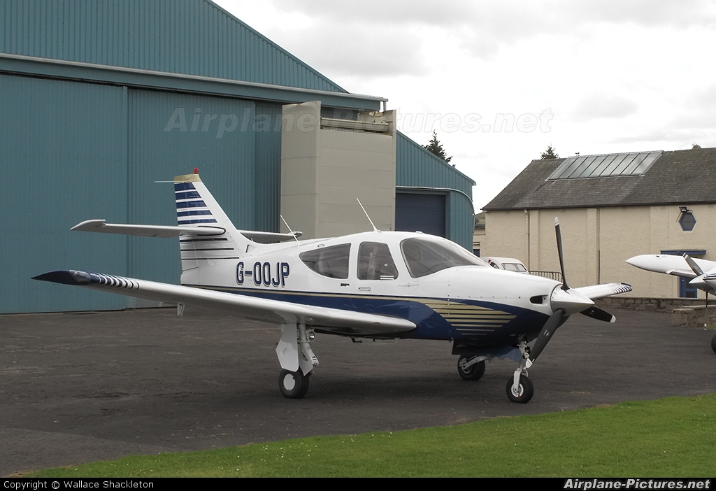 Private G-OOJP aircraft at Perth - Scone