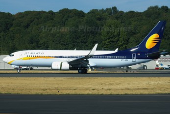 VT-JBL - Jet Airways Boeing 737-800