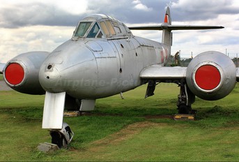 VZ634 - Royal Air Force Gloster Meteor T.7