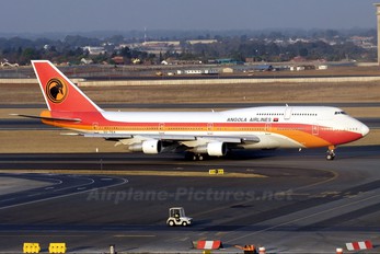 D2-TEA - TAAG - Angola Airlines Boeing 747-300